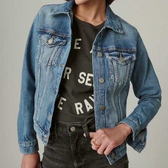 Lucky Brand Jackets & Blazers - Lucky Brand Tomboy Trucker Denim Jacket